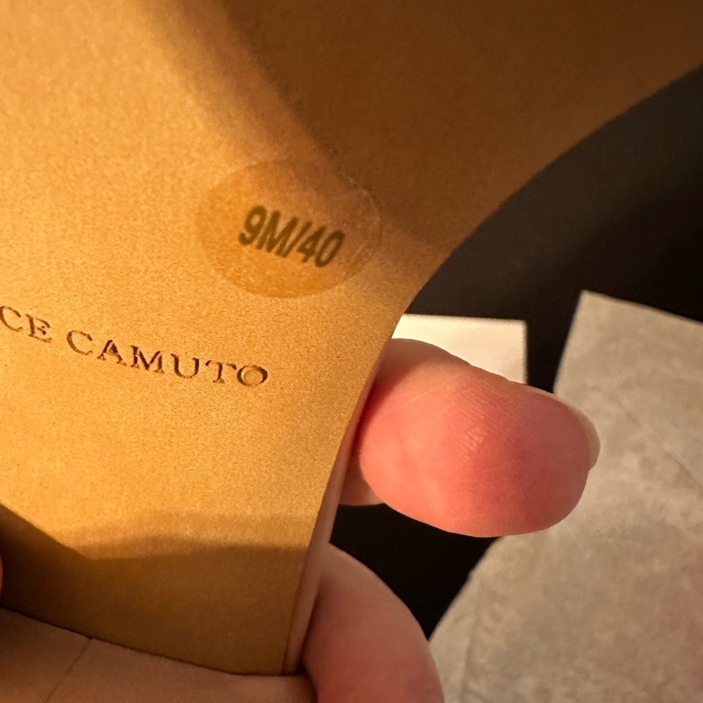 Vince Camuto Blush Pink Block Heel Mules - Picture 7 of 10